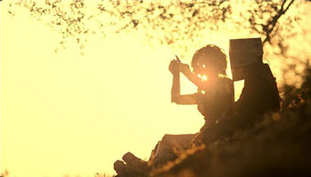 Thumbnail image for “I’M HERE” <BR />BY SPIKE JONZE